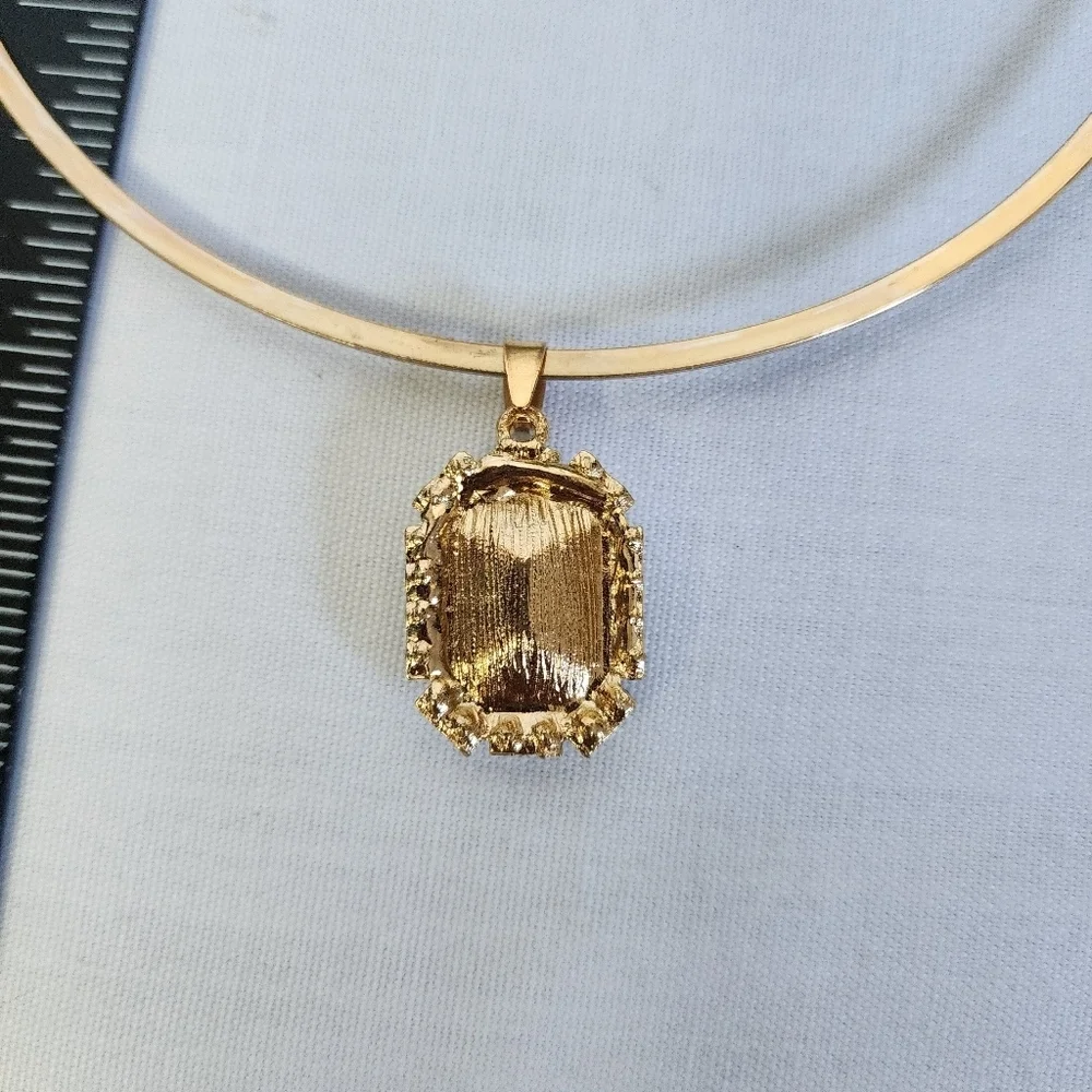 Gold Choker Necklace with Rainbow AB Square Pendant New